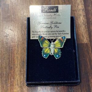 Ronte Butterfly Pin